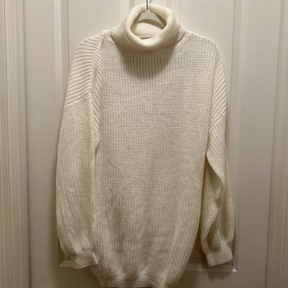 Cream color turtleneck tunic sweater